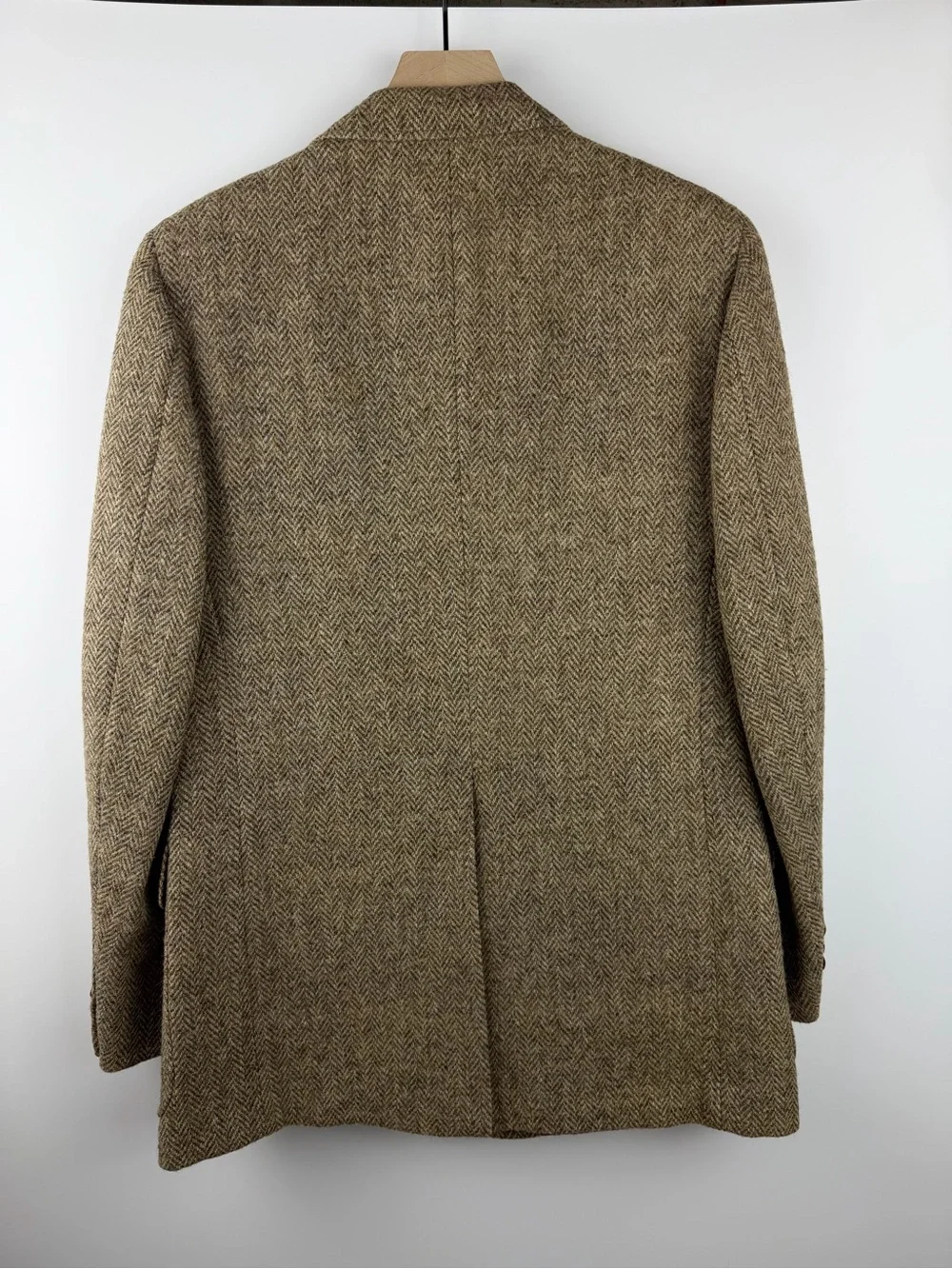 Vintage Harris Tweed Blazer Mens 42 Brown Herringbone Wool Sport Coat USA